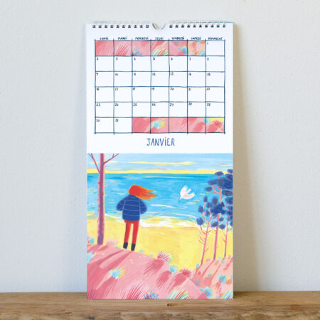 page de calendrier illustré avec l'ocean, les pins et les dunes